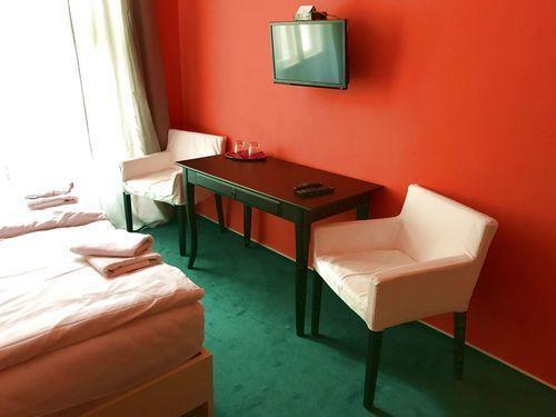 Hotelové Pokoje Kolčavka Prague Extérieur photo